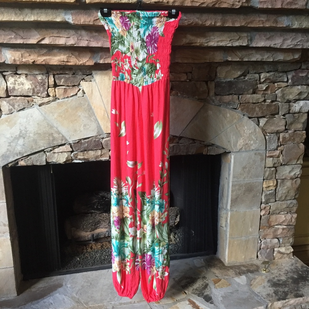 Hawaiian Boutique Poppy Seed Floral Jumpsuit